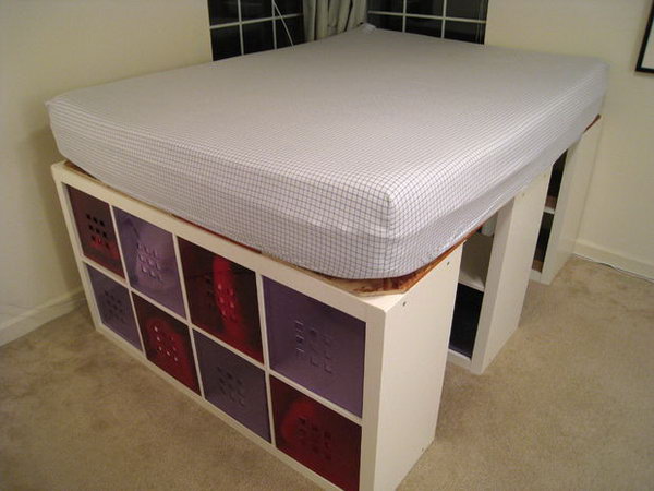 Bed with Expedit Bookshelves for Storage. Get the full tutorial 
