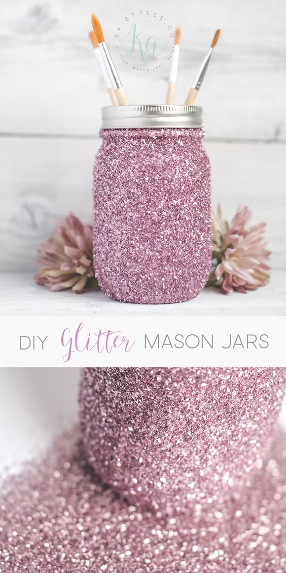 DIY Glitter Mason Jar. 