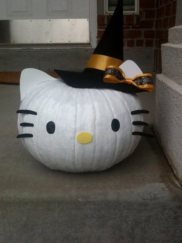Cute Hello Kitty Pumpkin. 
