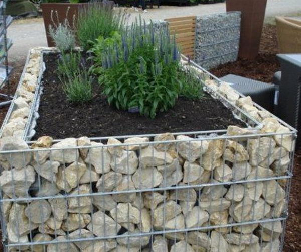 How to build a raised garden bed out of stone 40 Diy Ideas For Building A Raised Garden Bed 2019