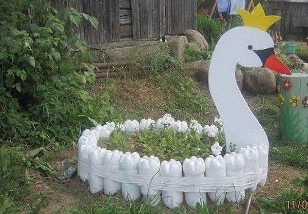 Plastic Bottle Swan Garden. 