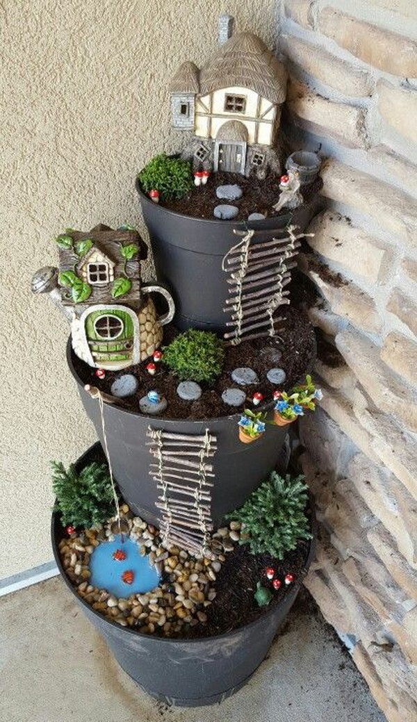 Potted Fairy Garden. 